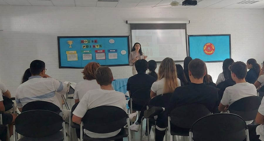 Lanterna IB presentation