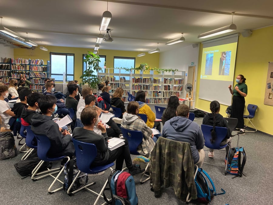 Lanterna IB presentation